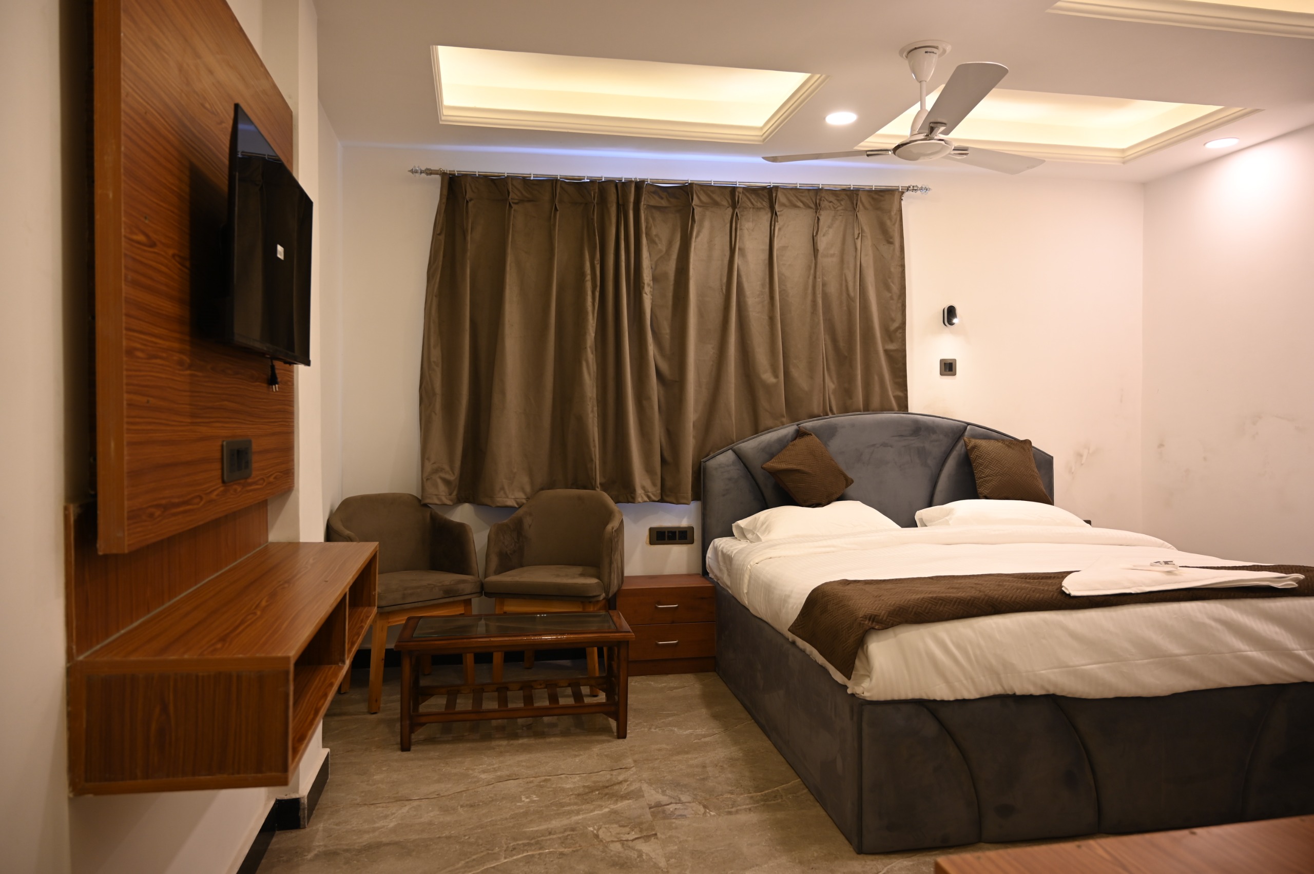 WhatsApp Image 2026-04-17 at 12.17.11 PM